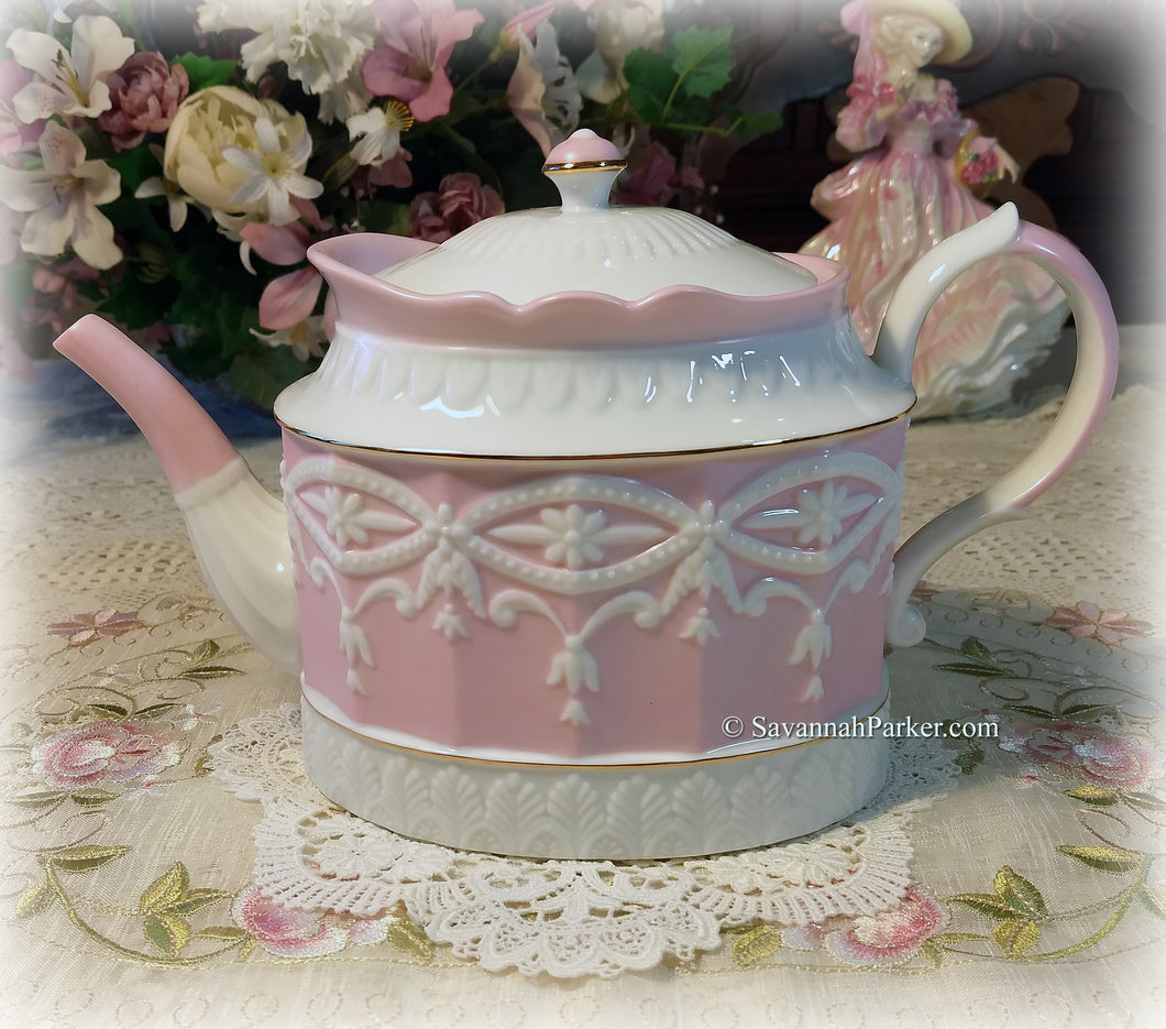 SOLD Beautiful Vintage Lenox High Tea Pink and White Porcelain Tea Pot, Shabby Chic, Wedgewood Style, Mint Condition